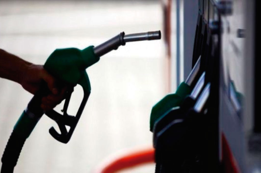 Gasolinera mexiquense robaba hasta 600 mililitros a consumidores: Profeco