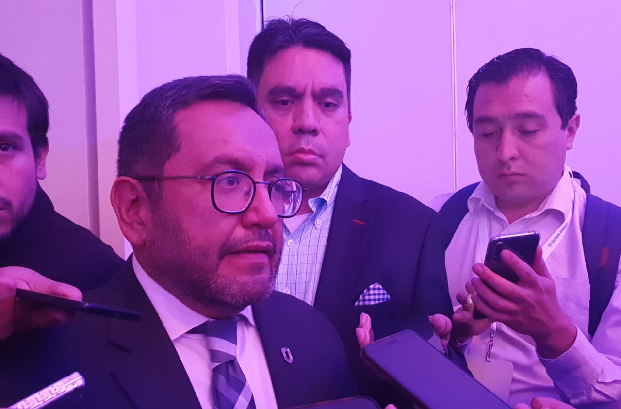 Multaría ASEA a Pemex o a Sener por construcción de nueva refinería