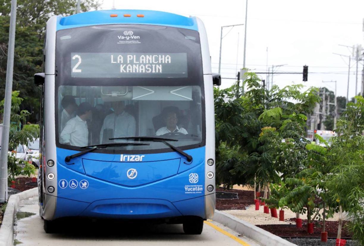 Electrifica Yucatán transporte público; realiza prueba piloto del Ie-tram