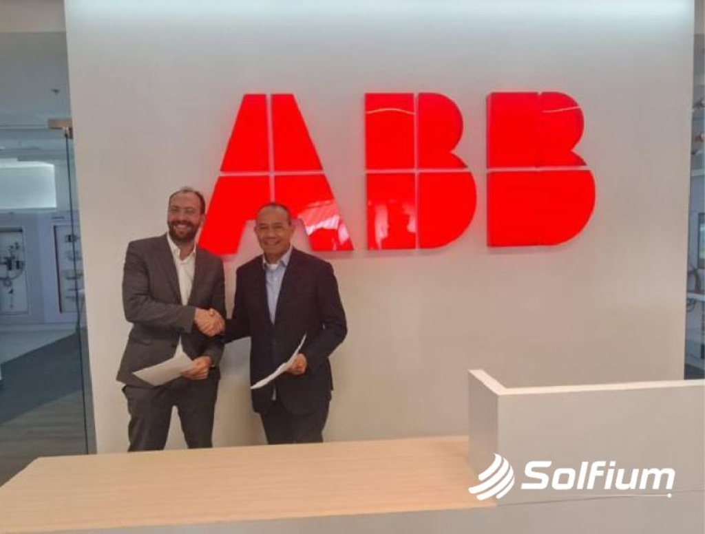 ABB y SOLFIUM forman alianza estratégica para electromovilidad
