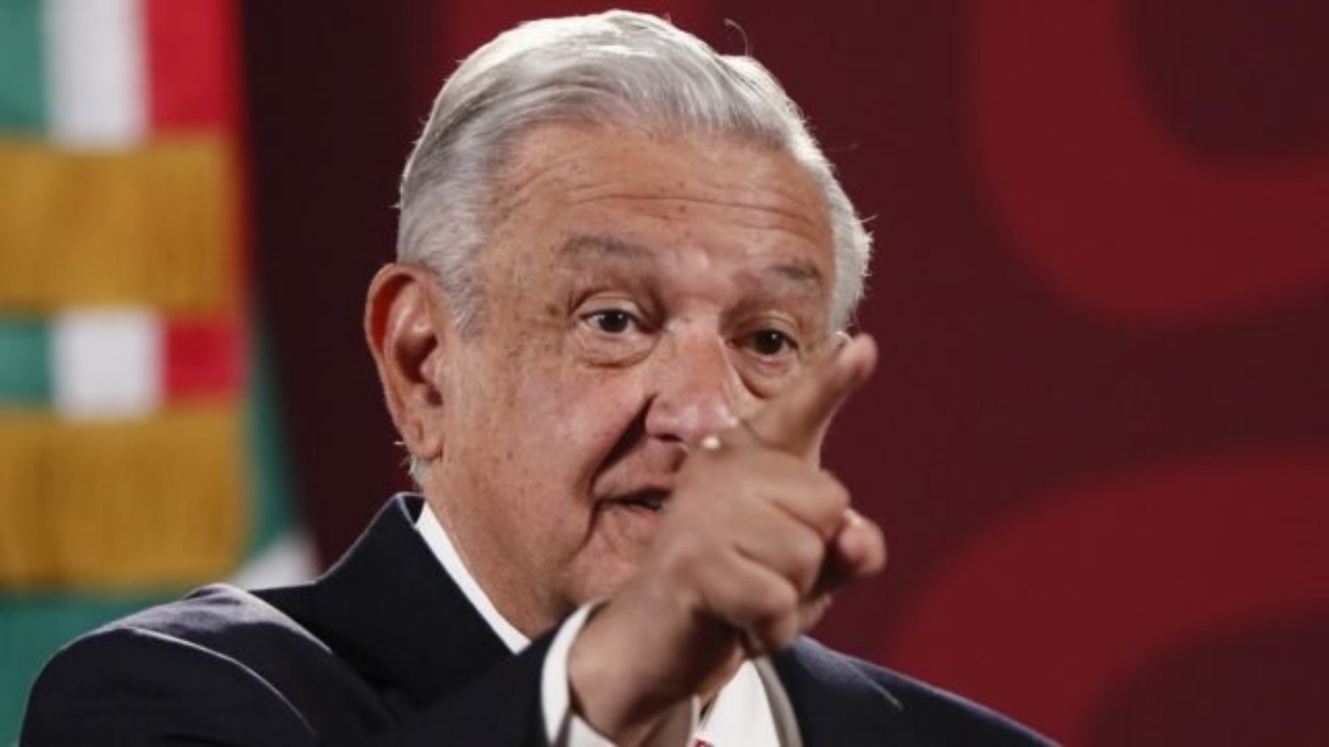 Se lanza AMLO contra Moody’s tras calificación crediticia a Pemex