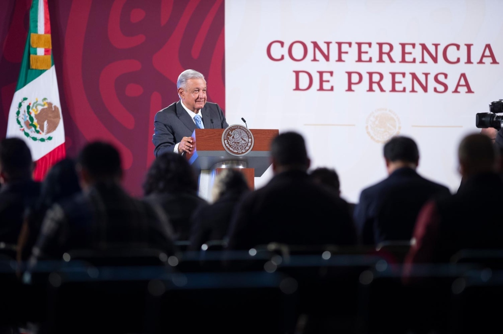 “Plan Sonora” podría incluir fabricación de vehículos eléctricos en México: AMLO