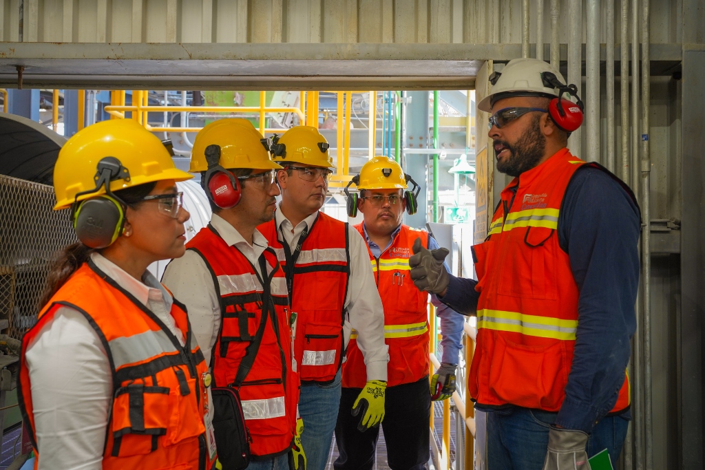 Verifica CFE ahorro energético en unidad minera San José