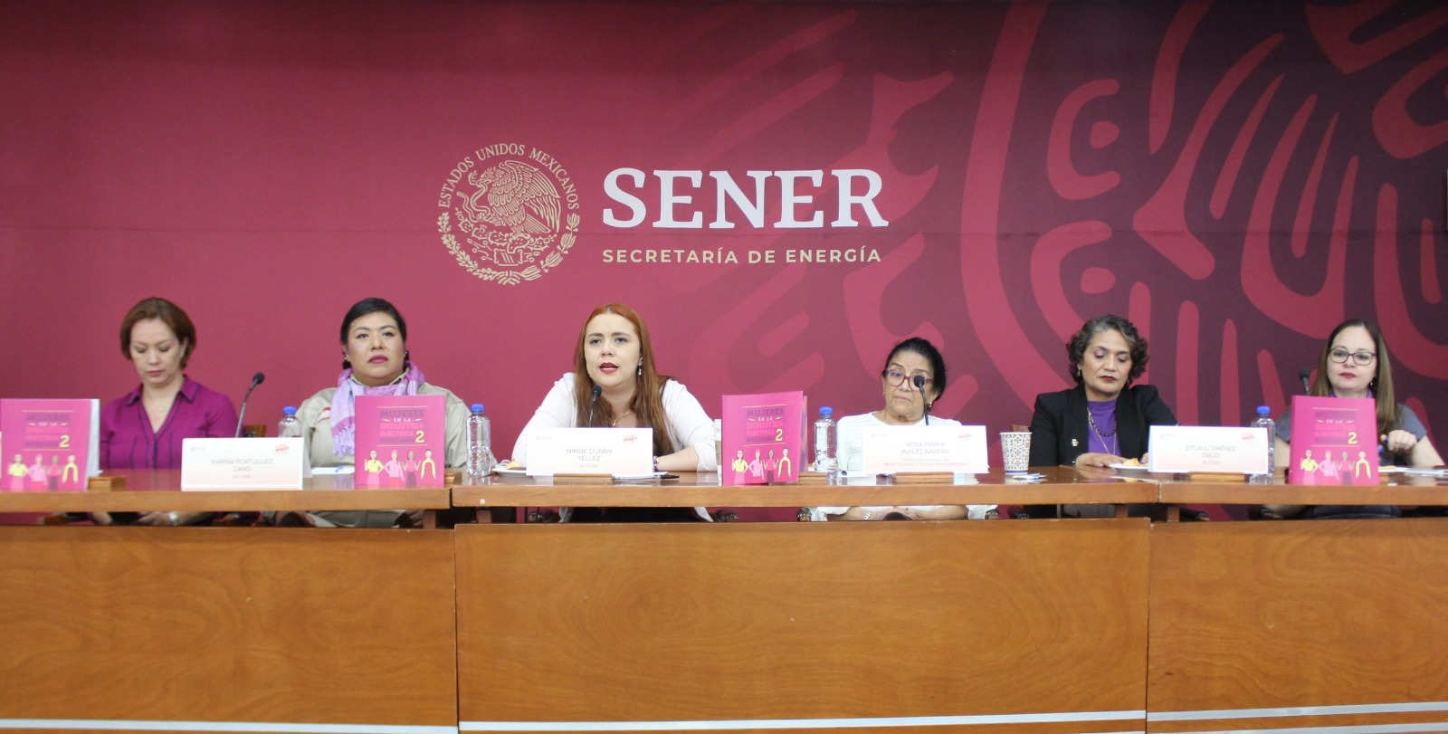 Presenta CFE el libro ‘Mujeres en la Industria Eléctrica Mexicana 2’