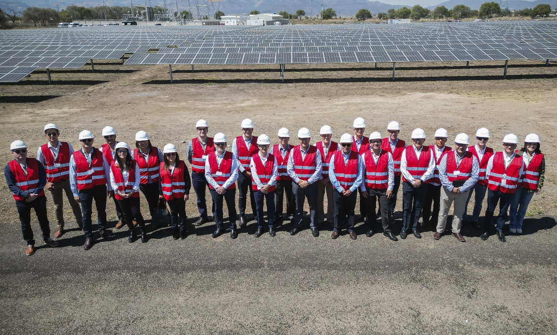 Consejo de Empresas Globales visitan planta solar de Iberdrola en Puebla