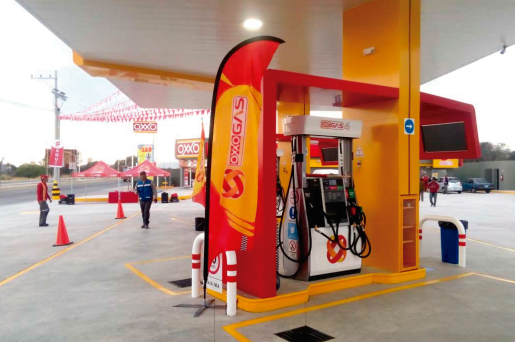 Oxxo Gas dona 30 mil litros de combustible a la Cruz Roja Mexicana