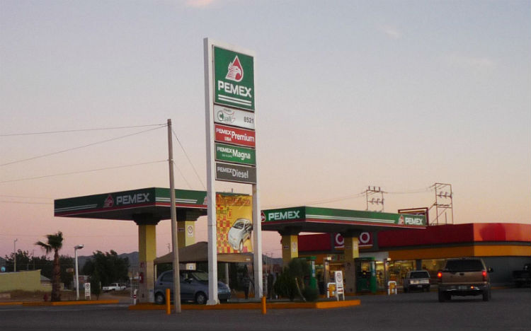 Pemex firmó con 172 socios para seguir comercializando su combustible