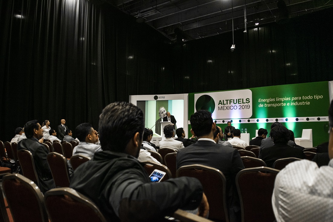 Conquistar el mercado automotriz, lo que dejó AltFuels México 2019