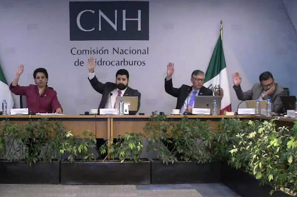 CNH avala cambio de estrategia para perforar pozo en aguas someras de Pemex