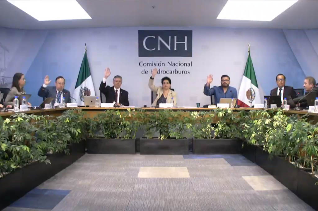 CNH sanciona a Pemex por incumplimiento en campo petrolero