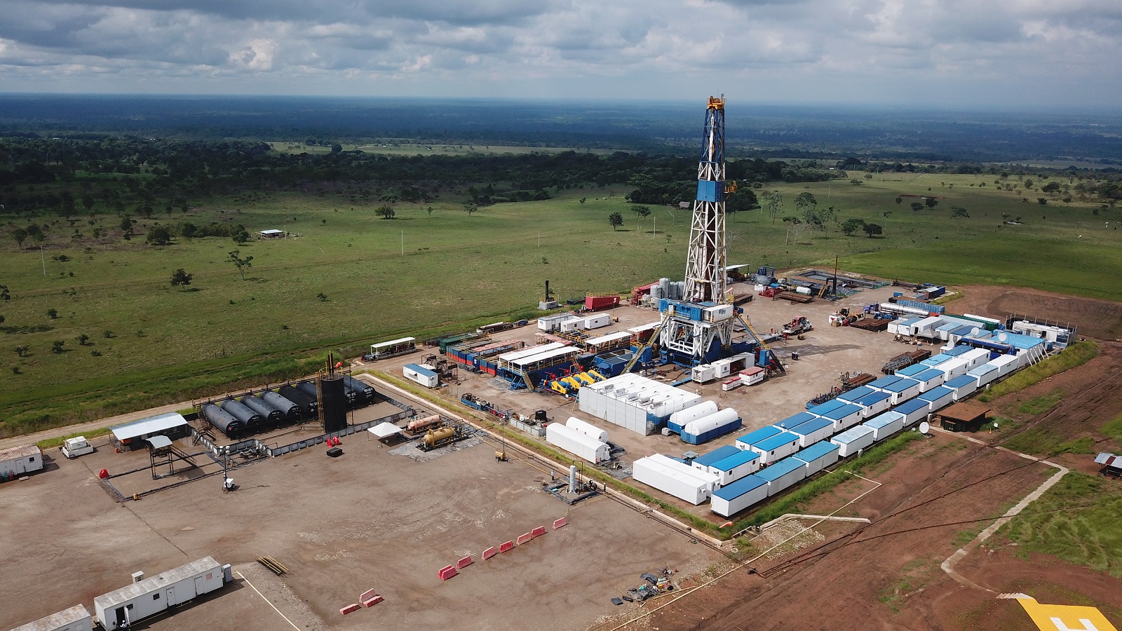 Aprovecha Colombia suspensión de rondas petroleras en México