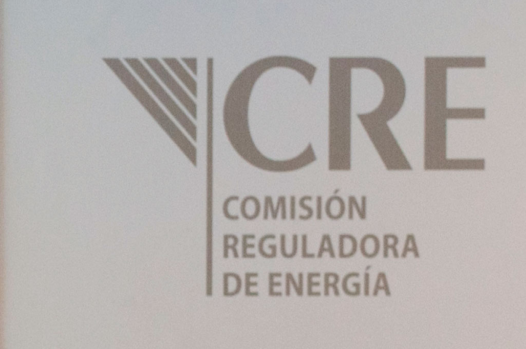 Debilita Gobierno Federal a la CRE