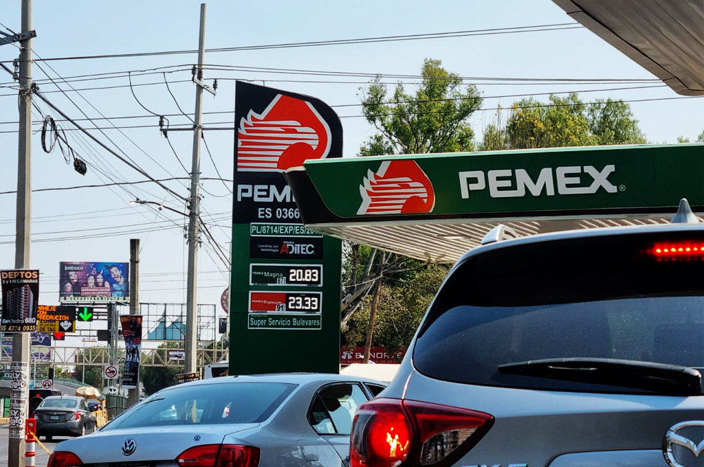 Producción de gasolinas mexicanas crece 25%