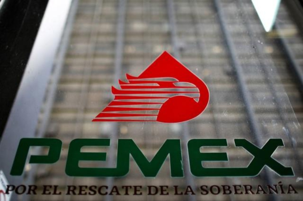 Cae 34% flujo operativo de PEMEX en cuarto trimestre de 2023