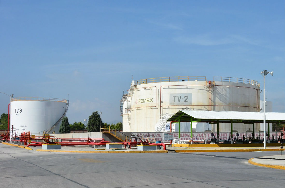 Pemex TI y Targa Fuels firman contrato para distribución y abasto