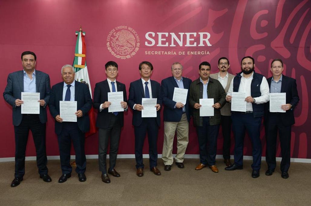 Revela Sener a quienes construirán la nueva refinería en Tabasco