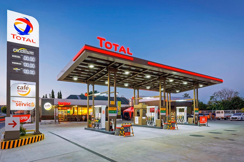 Total, marca gasolinera preocupada por su personal y servicio al cliente