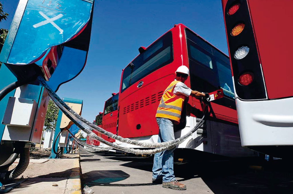 Jalisco va por transporte público 100% eléctrico