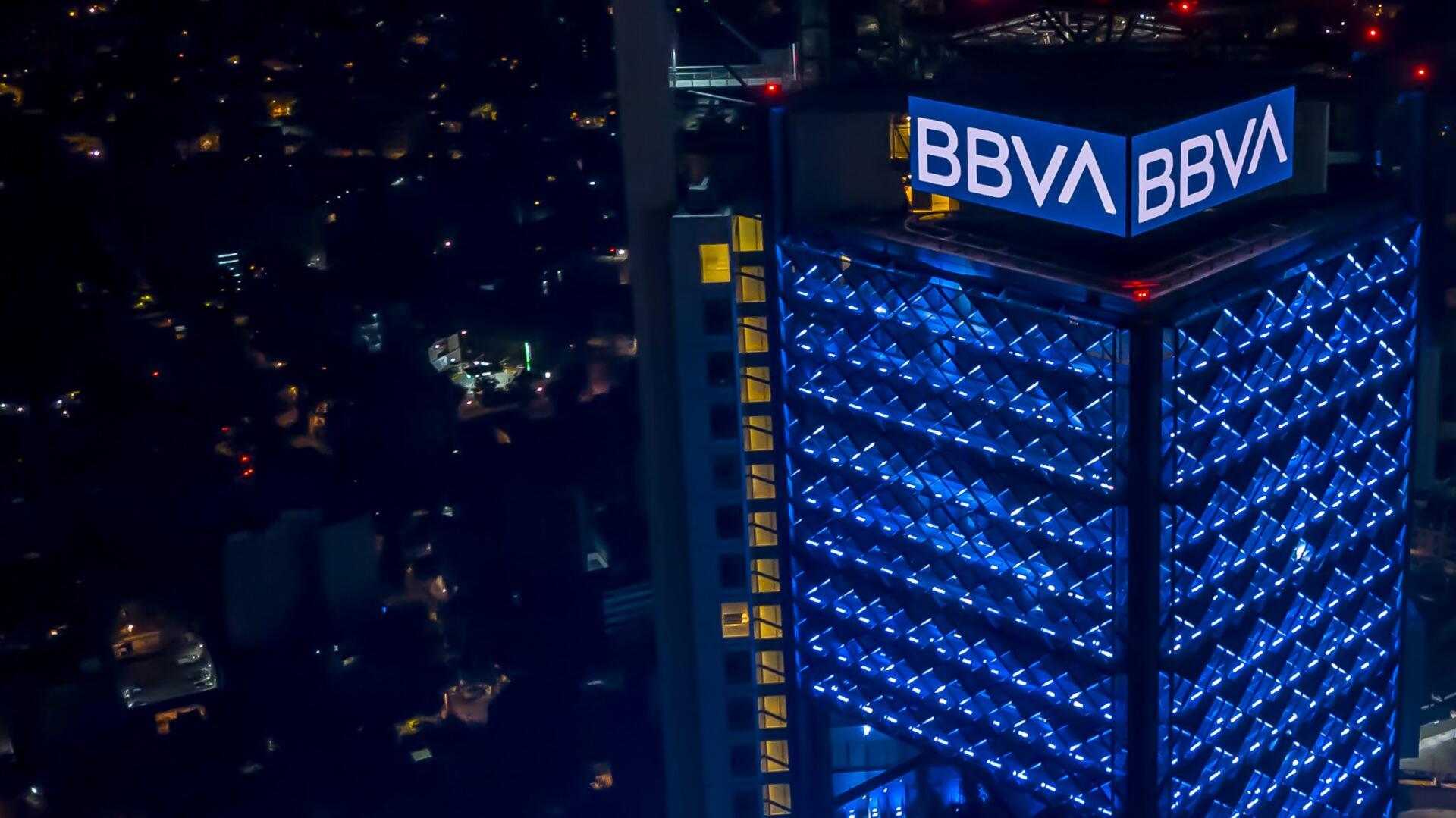 BBVA financia con 1,600 mdp a armadora de autos chinos