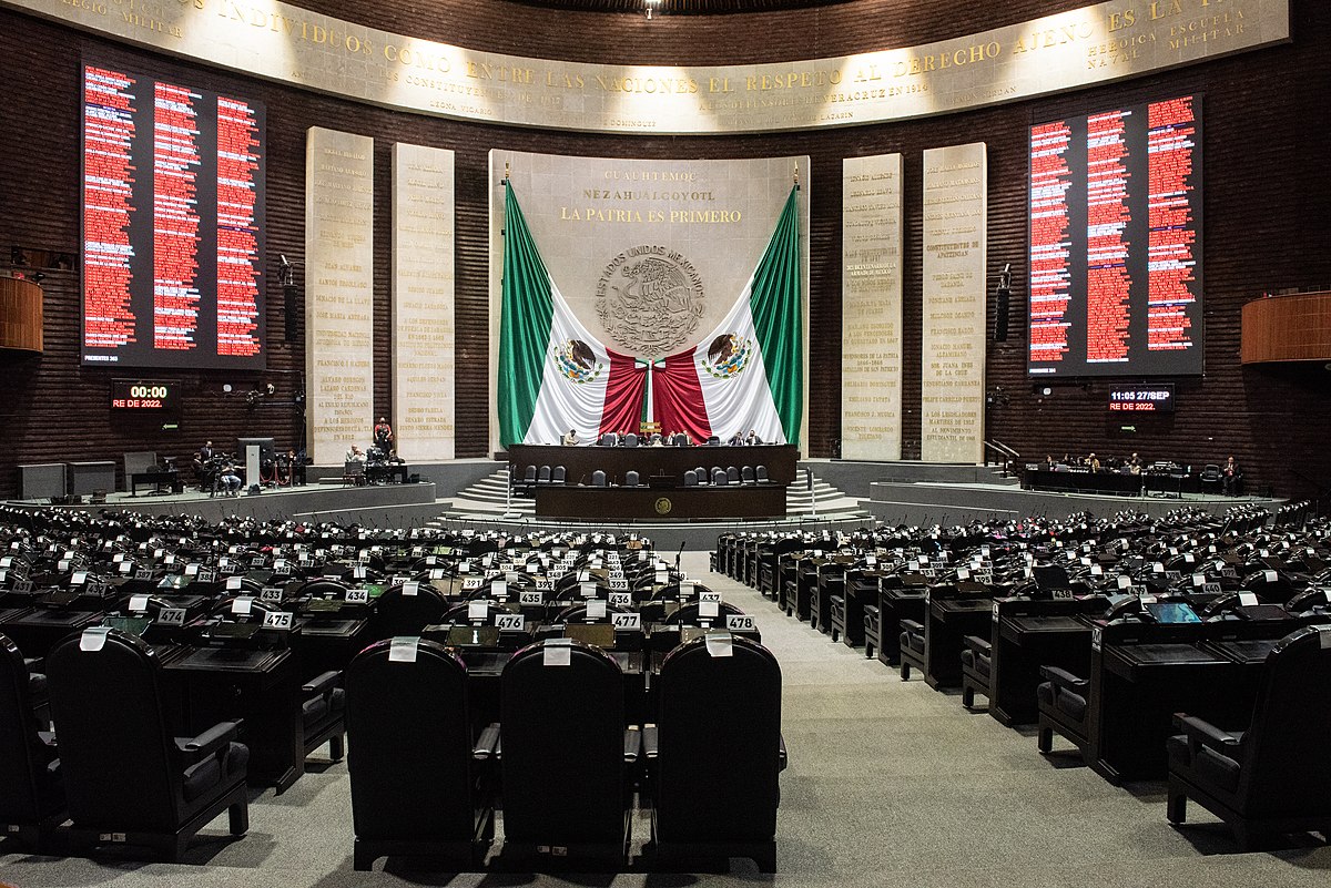 Avanza en Diputados iniciativa que elimina a CRE, CNH, IFT y COFECE