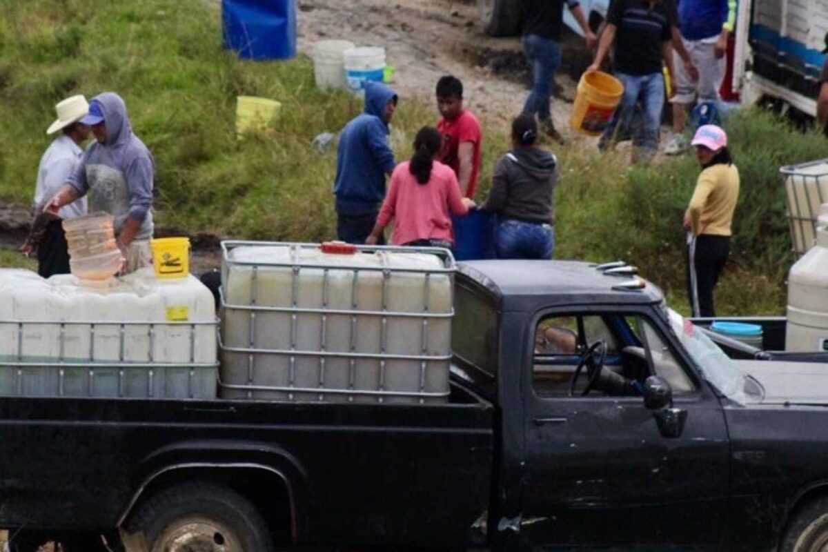 El olor de la muerte; huachicoleros fallecen intoxicados en Edomex