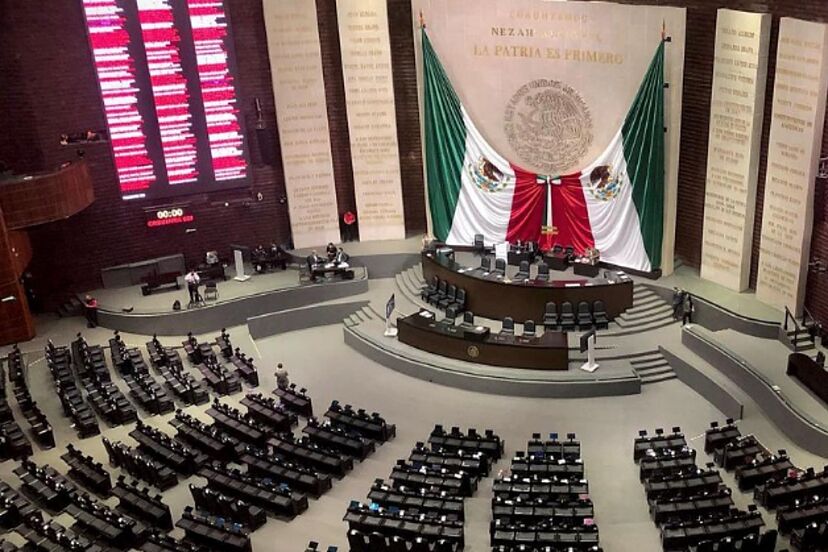 Con 22 votos diputados aprueban extinción de CRE, CNH, IFT y COFECE