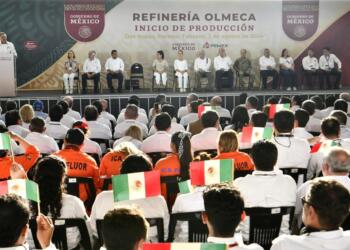 Refinería Olmeca inicia producción al 50%; costó 16 mil mdd