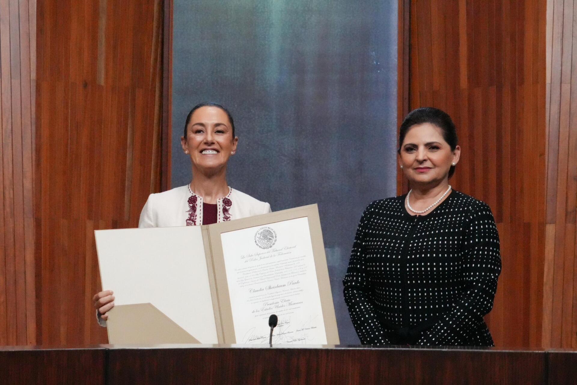 Sheinbaum recicla promesa de AMLO sobre combustibles