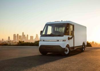 GM integrará vans comerciales eléctricas BrightDrop