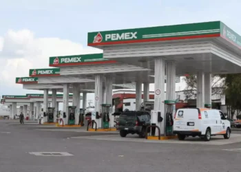 Se estanca emisión de permisos para nuevas gasolineras en agosto