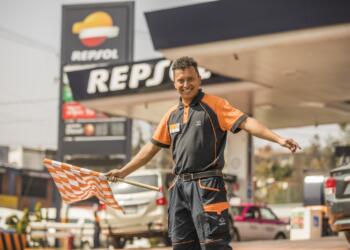 Va Repsol por cero emisiones hacia 2050