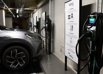 Instala VEMO centros de carga para vehículos eléctricos en Puebla