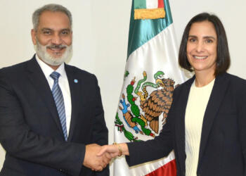 Luz Elena González fortalece lazos con la OPEP