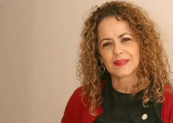 Comisionada de la CNH presenta su renuncia