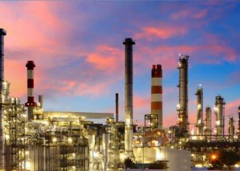 CFE aumenta 12% tarifas eléctricas para sector industrial