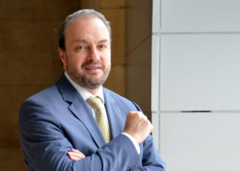 Juan Acra López: Más de 20 años impulsando el sector energético