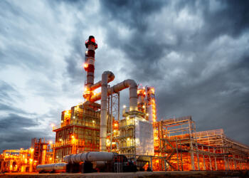 Petróleo, gas y automotriz, los sectores más afectados por aranceles de Trump