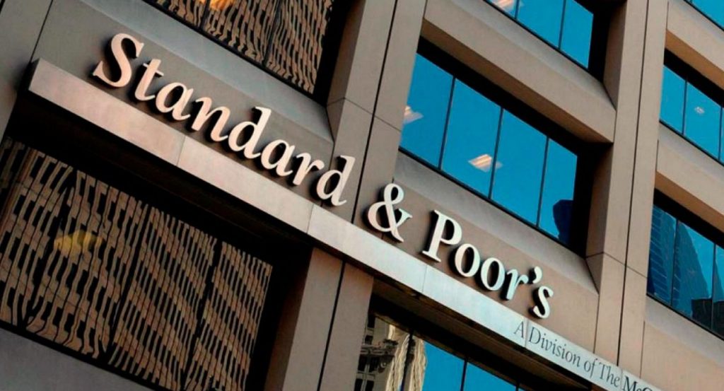 Ve S&P mayor inversión privada en renovables