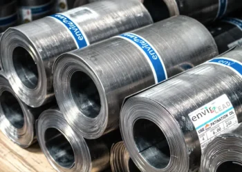 Advierten riesgos por arancel a acero y aluminio