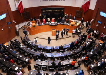 Senado aprueba nuevo régimen fiscal de PEMEX