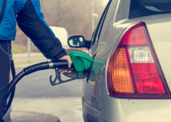 Gasolinera en Puerto Vallarta despachaba litros incompletos de combustible