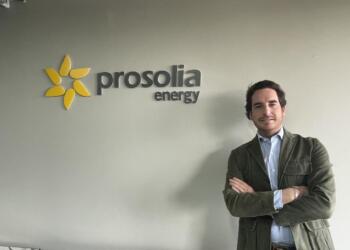 Pedro Aznar, el alma viajera que impulsa la energía limpia en México