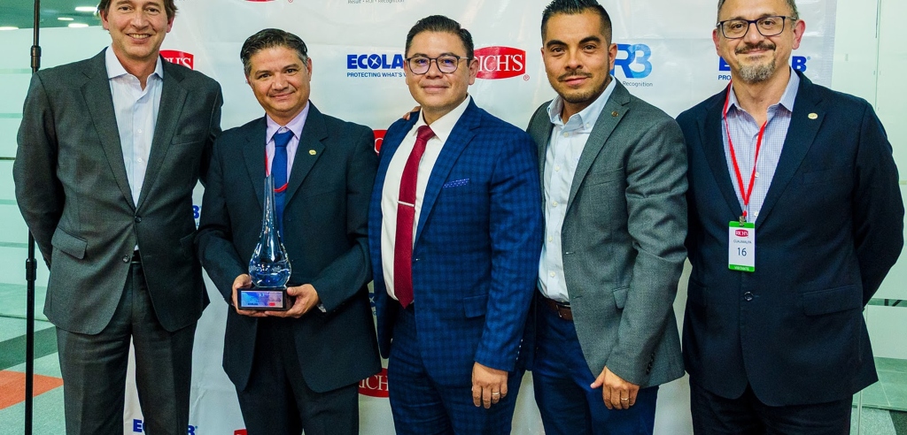 Reconoce Ecolab productos de Rich’s con el Premio R3