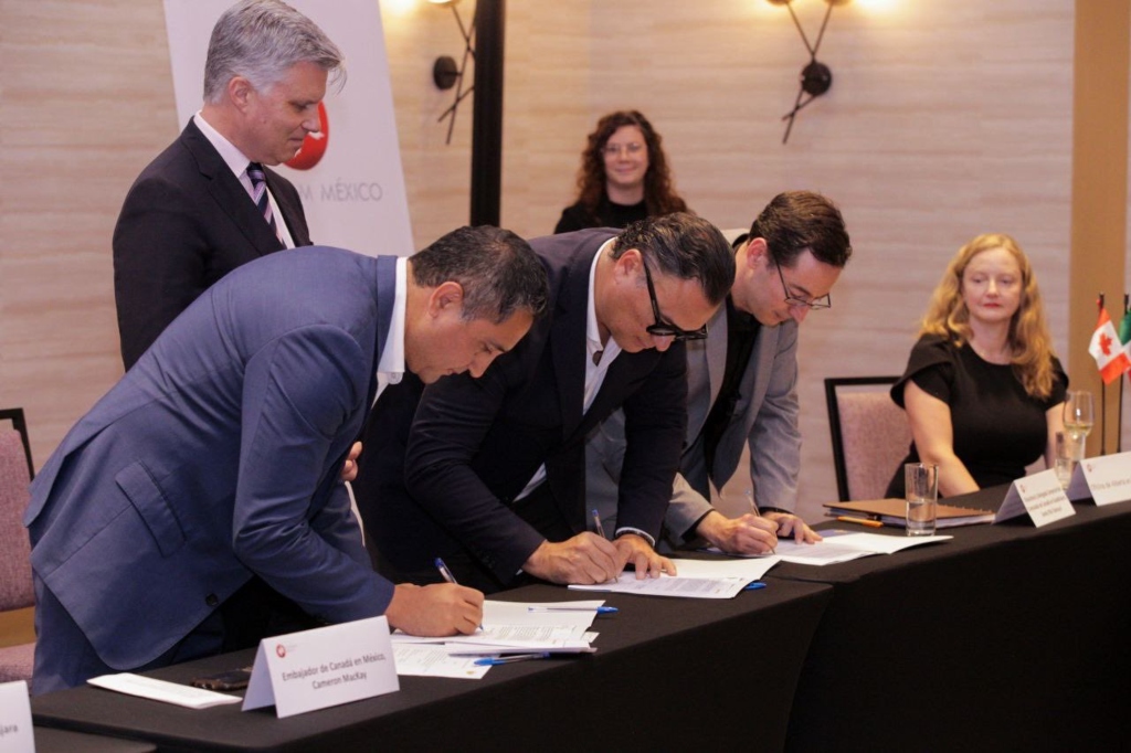 Jalisco y Solfium estrechan lazos de colaboración en favor de energía solar 