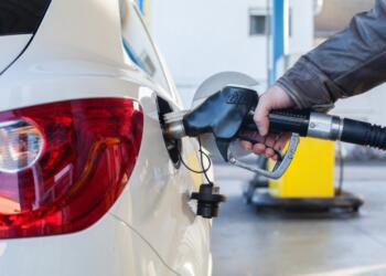 Baja California lidera precio bajo de combustible regular en zona noroeste