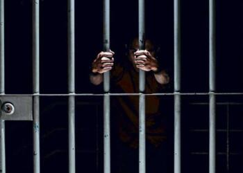 Enemigo en casa; dan cárcel a 5 de PEMEX por huachicol