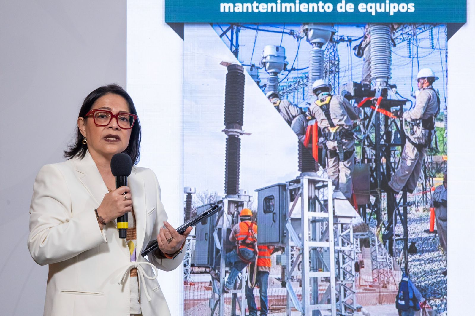 Plan Eléctrico llevará energía segura a 50 millones de mexicanos