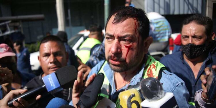 Estalla sector del gas; exigen liberar a líder acusado de narco