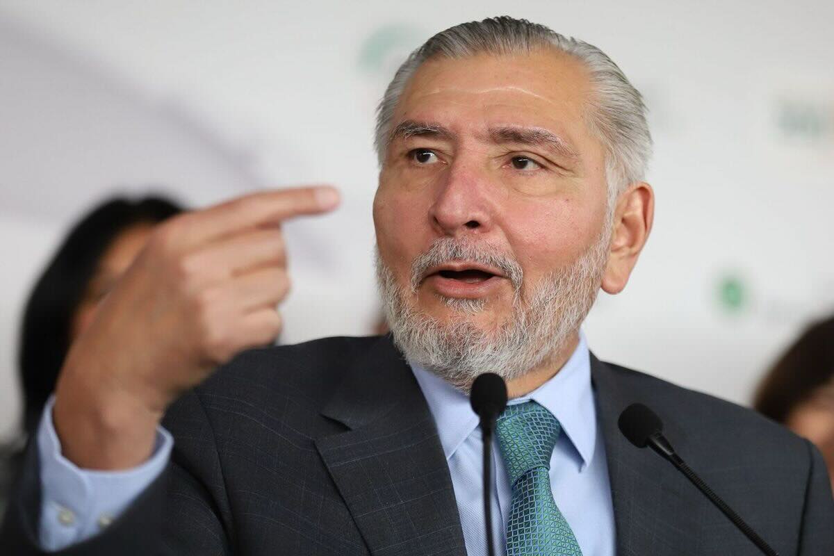 Adán Augusto, denunciado en EU por contrabando de combustibles