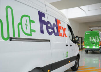 FedEx suma 72 vehículos eléctricos a su flota verde